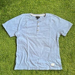 Banana Republic Short Sleeve Henley Tee